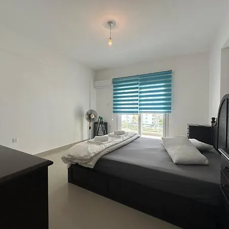 Myguest Octavius 24, 2 Bedroom , 2 Bathroom *